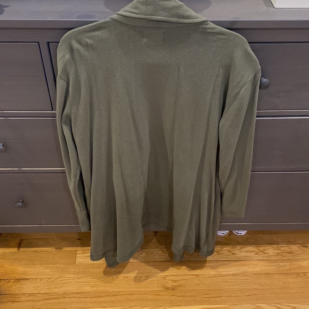 Green Jacket - Picture 6 of 6